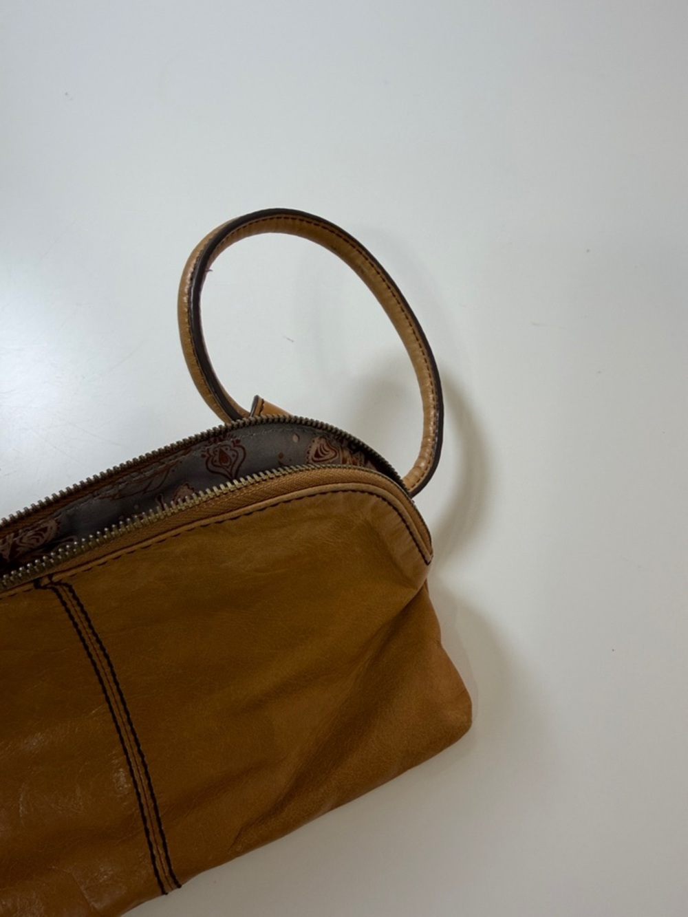 HOBO Tan Leather Wristlet Clutch with Center Stitch Detail - Picture 4 of 7